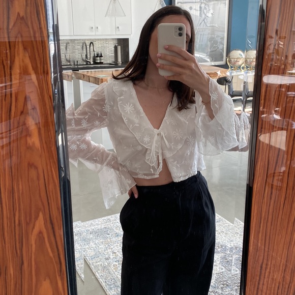 Flower blouse - Picture 2 of 6